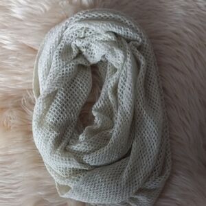 Steve Madden Shiny Infinity Scarf